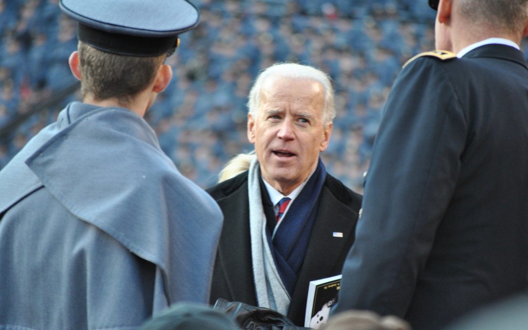 Fox Host Chris Wallace Hits Biden Over Performance; Photo Appears To Show Biden Pre-Selected Reporters